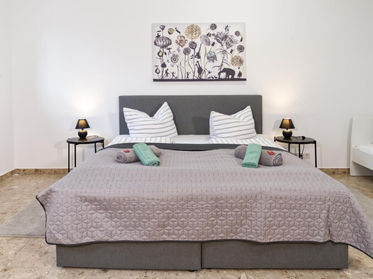 Bohnapartments Elisa: Cozy 3-bedroom With Free Parking * Erfurt
