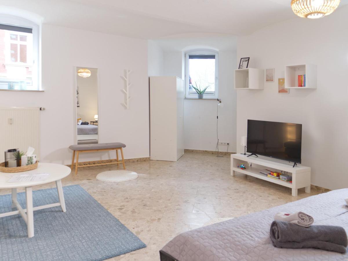Bohnapartments Elisa: Cozy 3-bedroom With Free Parking Erfurt
