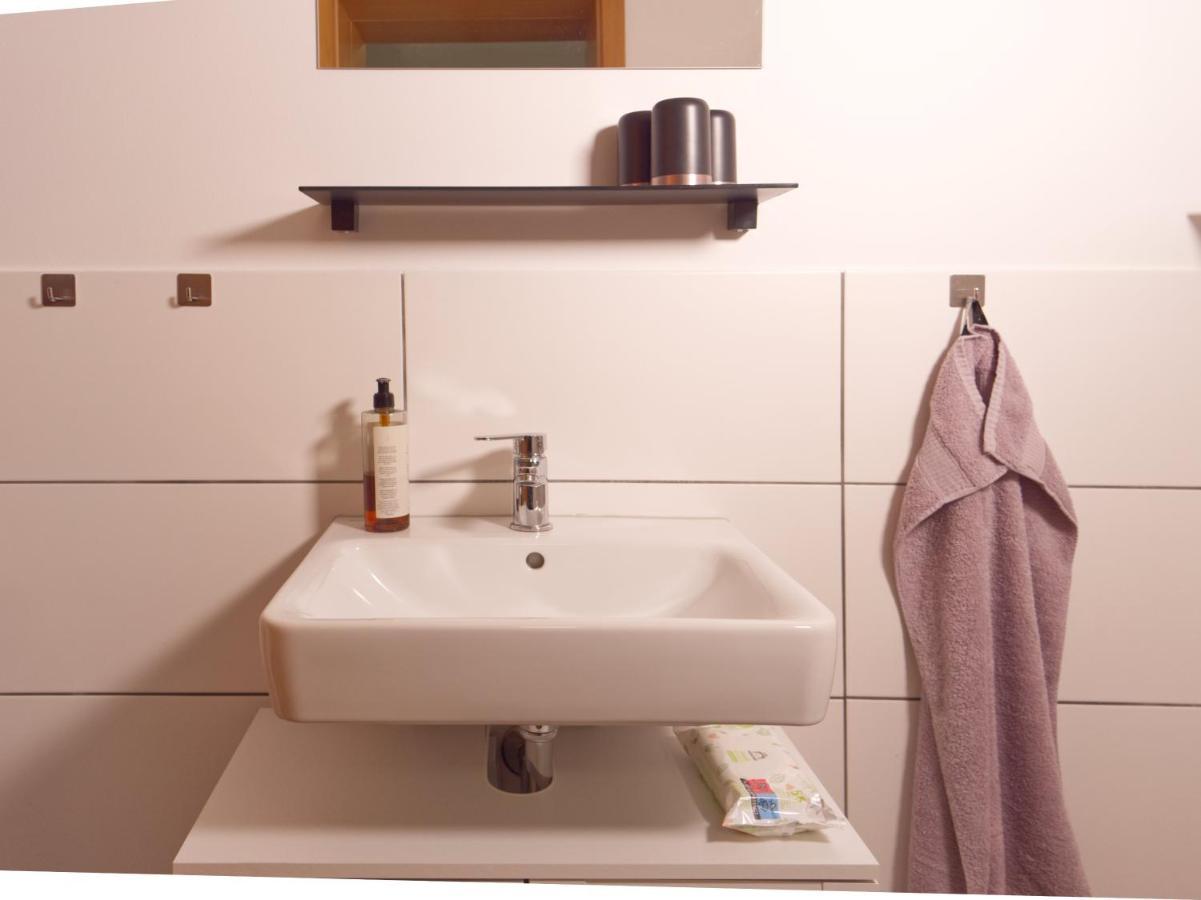 Bohnapartments Elisa: Cozy 3-bedroom With Free Parking *